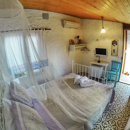 Pensionat Afet Hanim Konagi Alaçatı