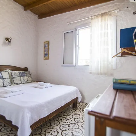 Afet Hanim Konagi אלאקאטי