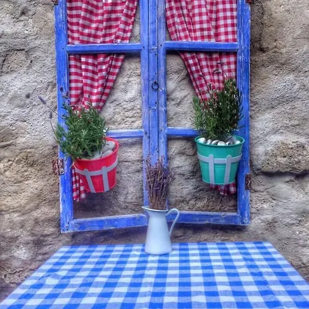 בית הארחה Afet Hanim Konagi 4*