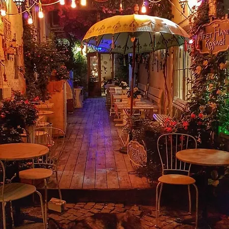 Konukevi Afet Hanim Konagi Alaçatı