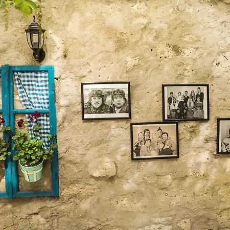 Konukevi Afet Hanim Konagi Alaçatı